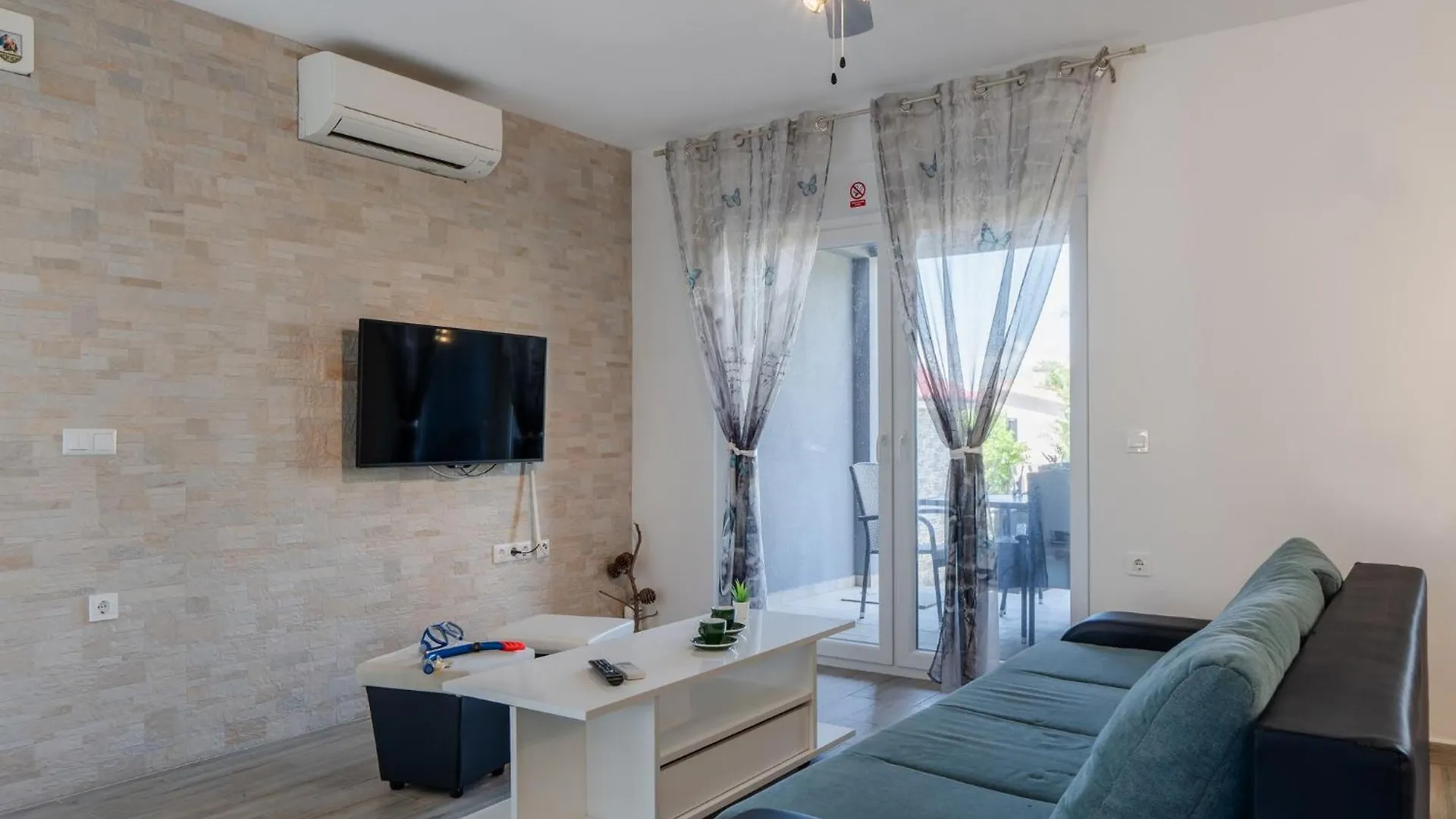 Apartment Simek Vir Croatia