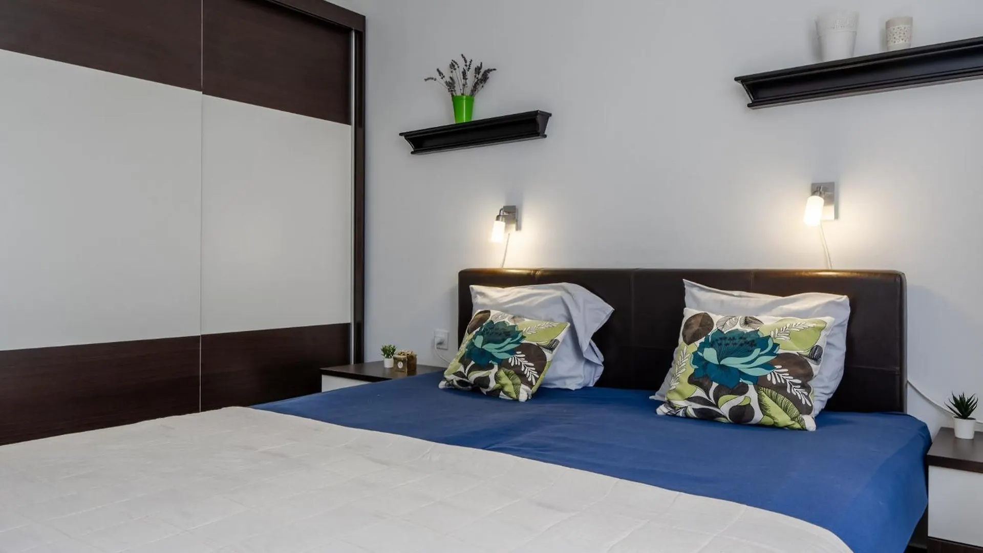 Apartment Simek Vir 0*,  Croatia