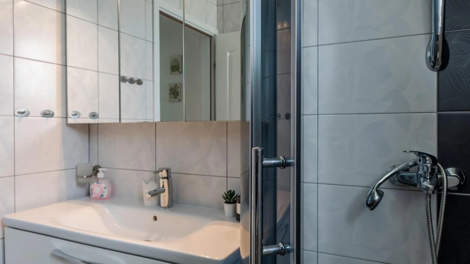 Apartment Simek Vir