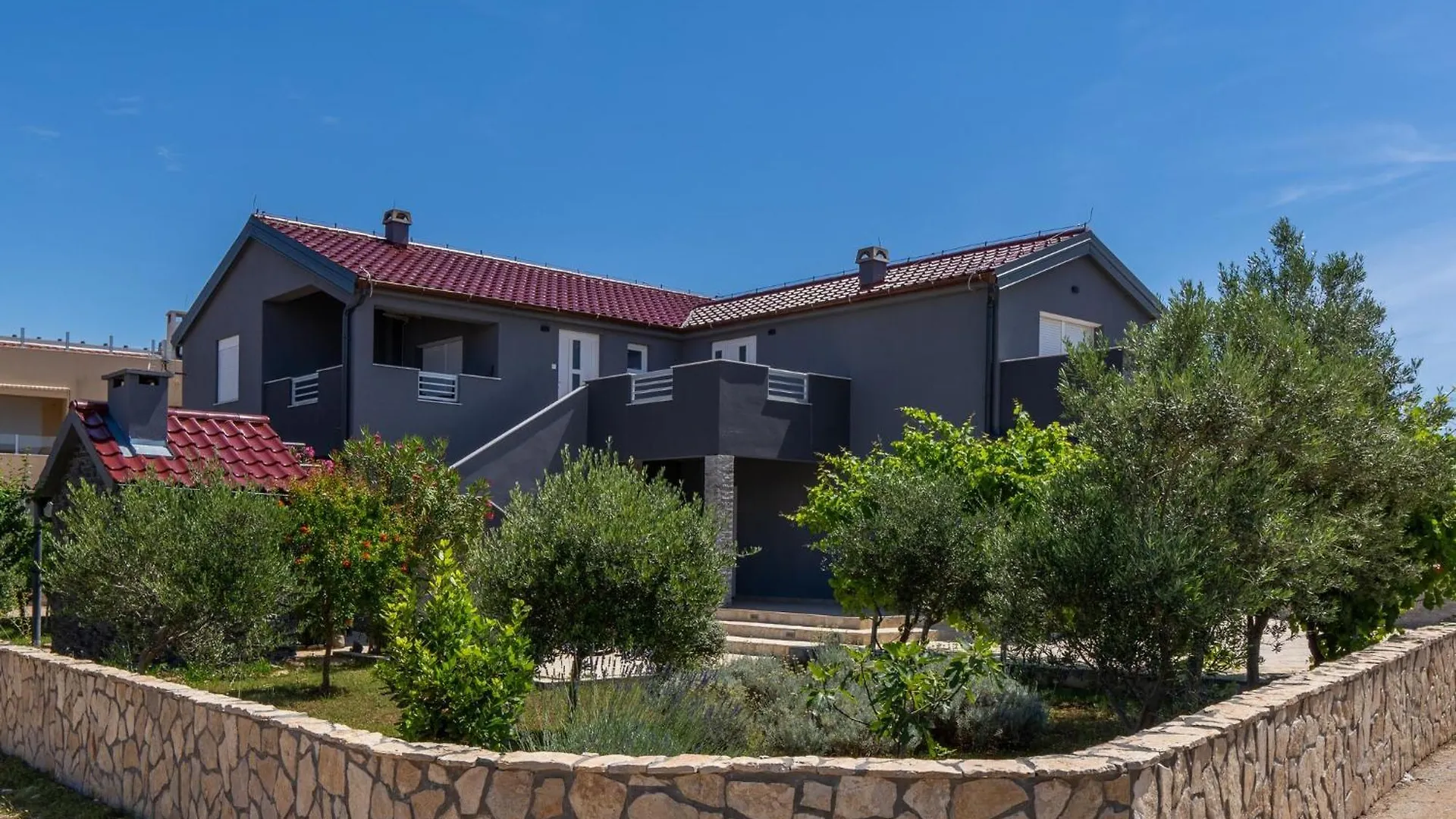 Apartment Simek Vir